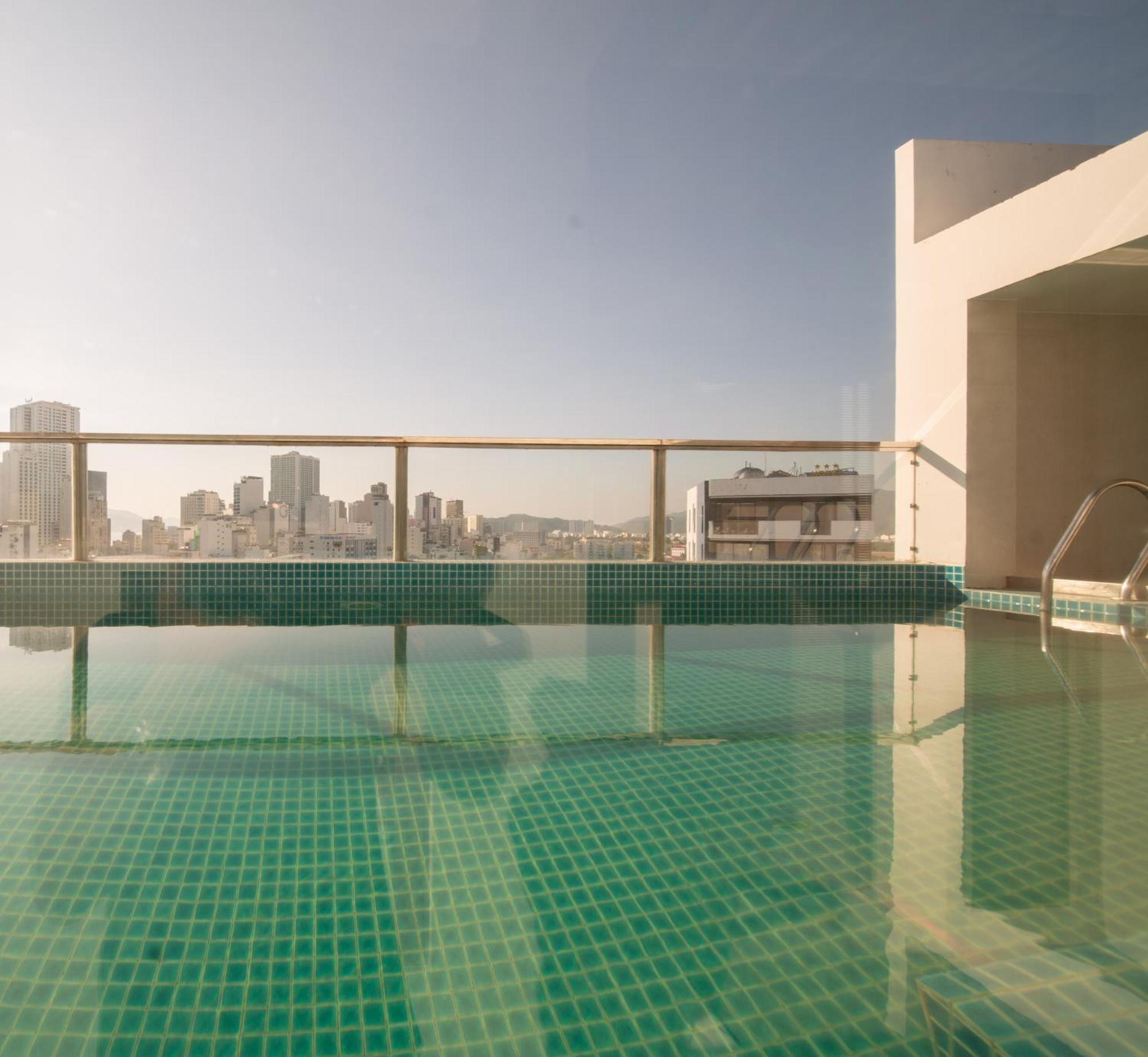 Seven Seas Hotel Nha Trang Bagian luar foto