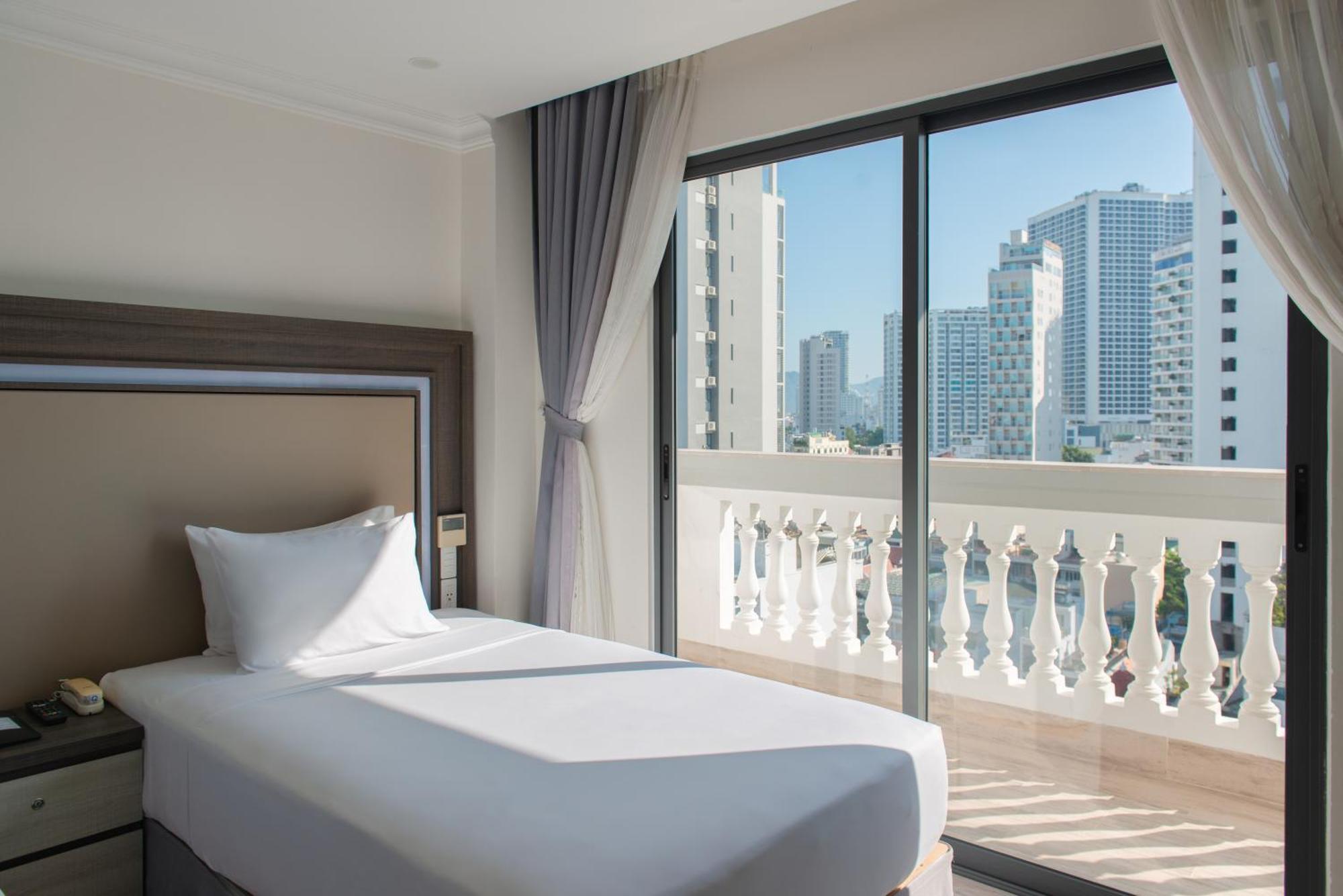 Seven Seas Hotel Nha Trang Bagian luar foto